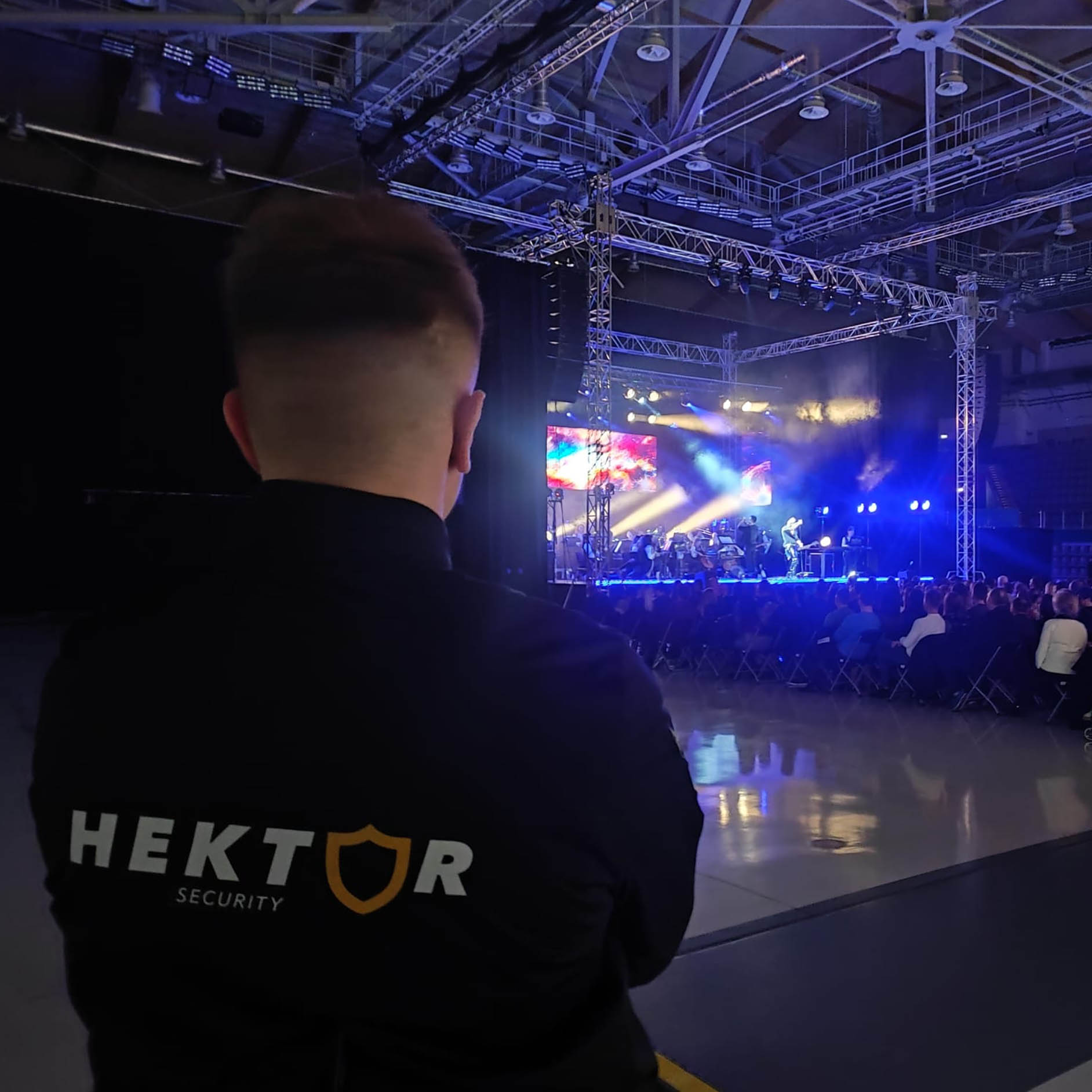 Odzież reklamowa z logo